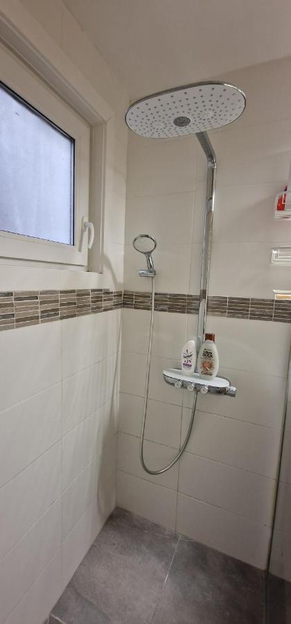 Apartamentos Completo Con Todas Las Comodidades Brüsszel Kültér fotó