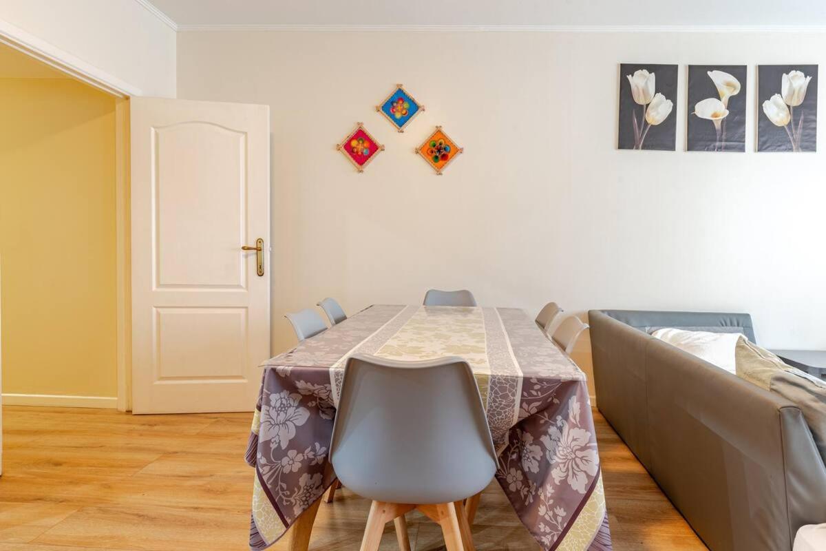 Apartamentos Completo Con Todas Las Comodidades Brüsszel Kültér fotó